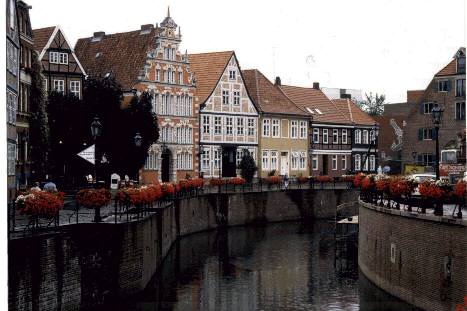 �V���^�[�f�̊X����